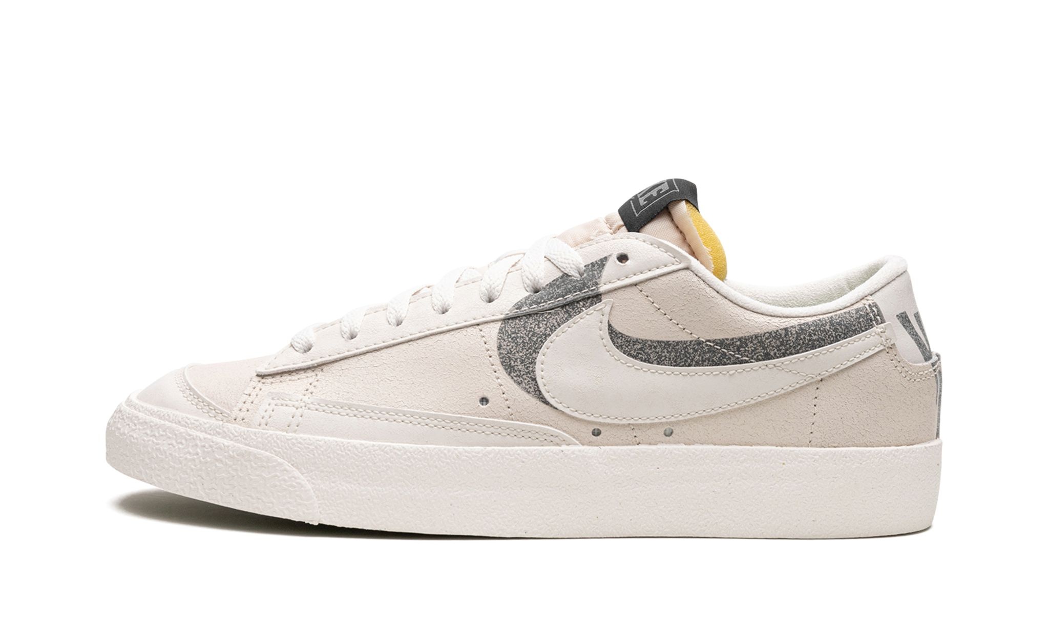 Blazer Low "Shadow Halloween" - 1