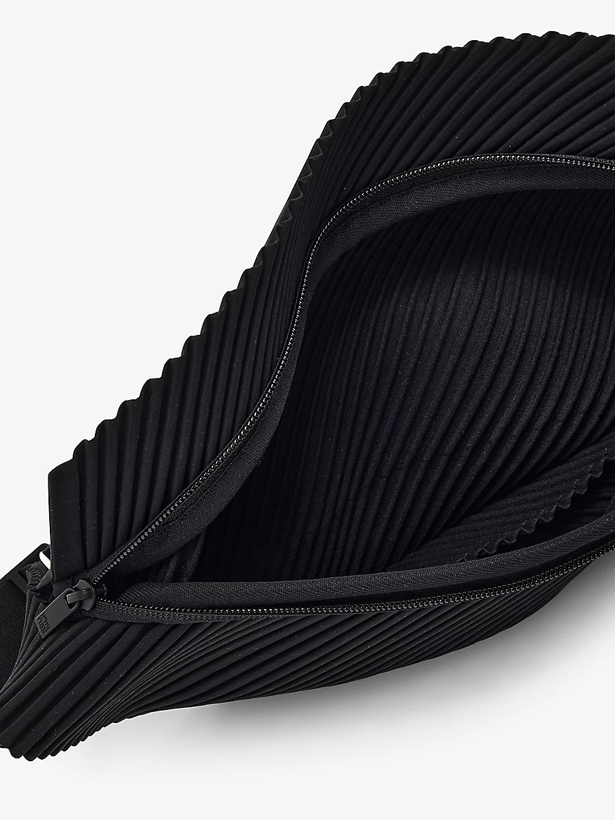 Pleated brand-debossed woven belt bag - 4