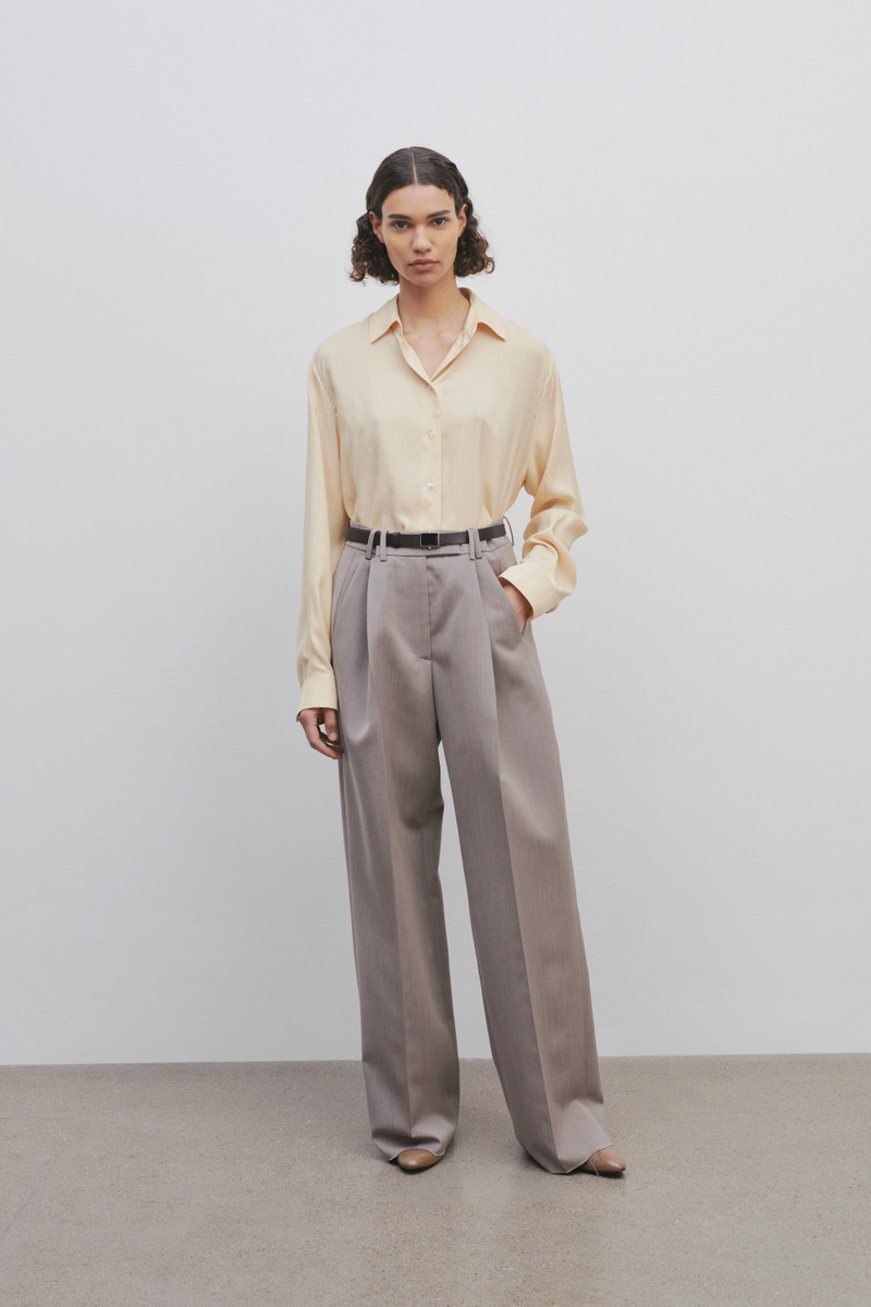 Roan Pant in Virgin Wool and Silk 3