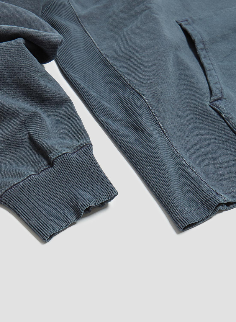 Training Sweater in Navy 8