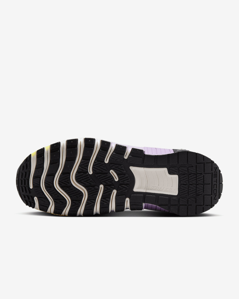 Nike Nike Free Metcon 6 SE Women's Workout Shoes outlook