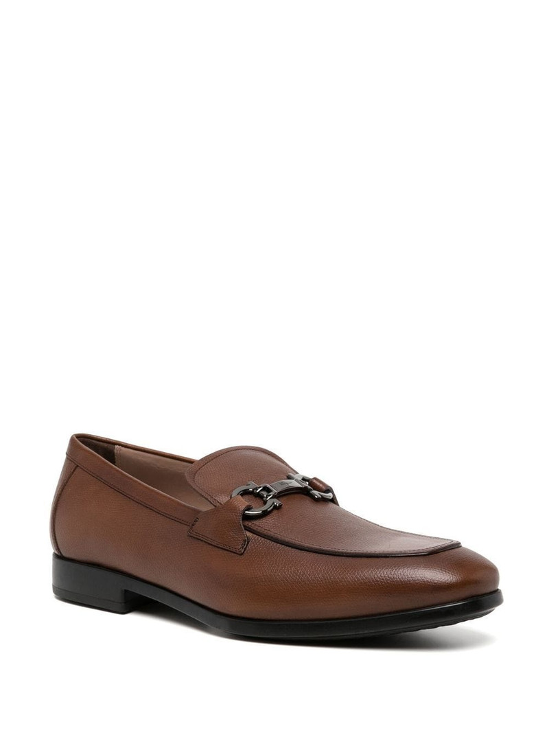 FERRAGAMO Gancini-trim leather moccasins outlook