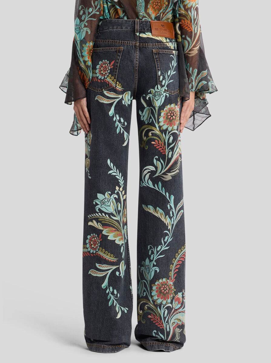 FLARED JEANS WITH DAFFODIL PRINT - 4