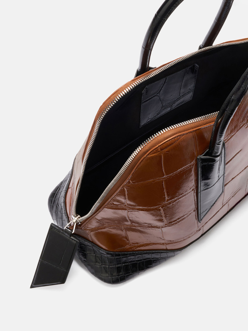 ''LA SANT AMBROEUS'' SHADED BROWN TOP HANDLE 4