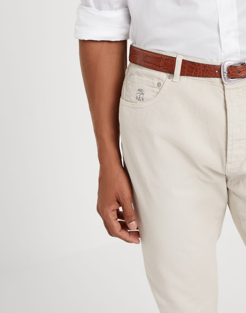 Garment-dyed comfort denim leisure fit five-pocket trousers 3