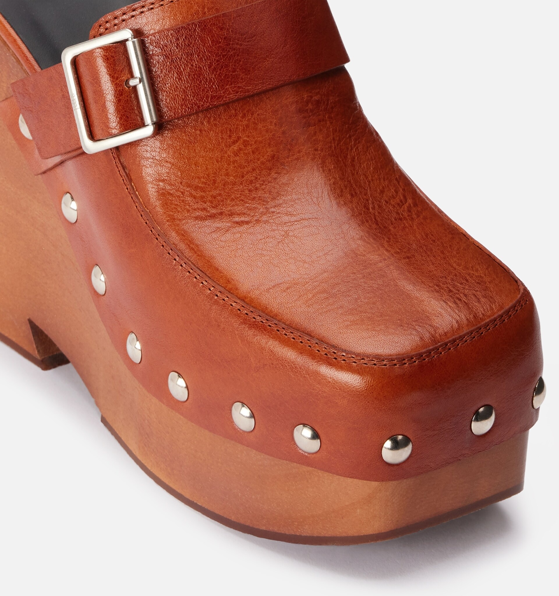 Close Toe Clogs - 4