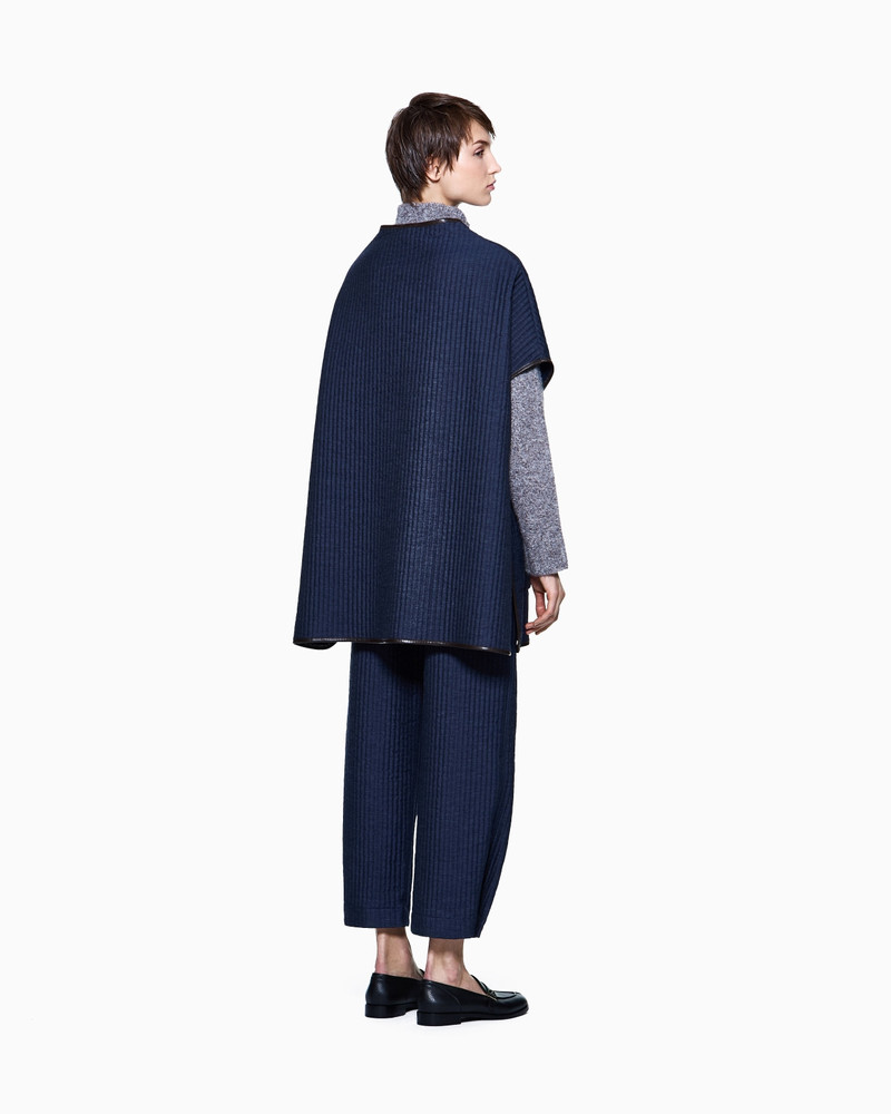 VISCOSE, COTTON AND SILK CAPE WITH LEATHER DETAILS 3