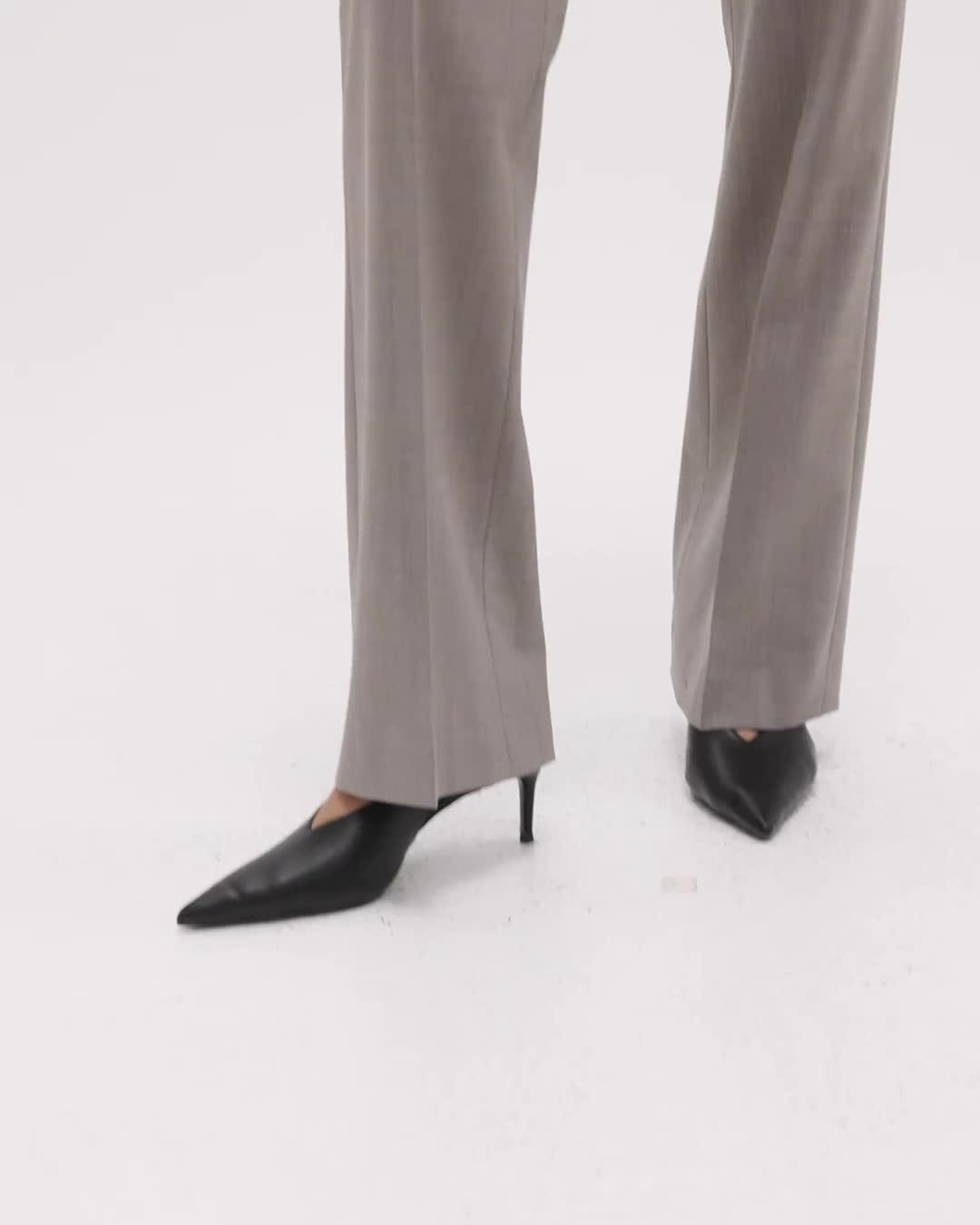 Flared Pant in Good Wool - 6
