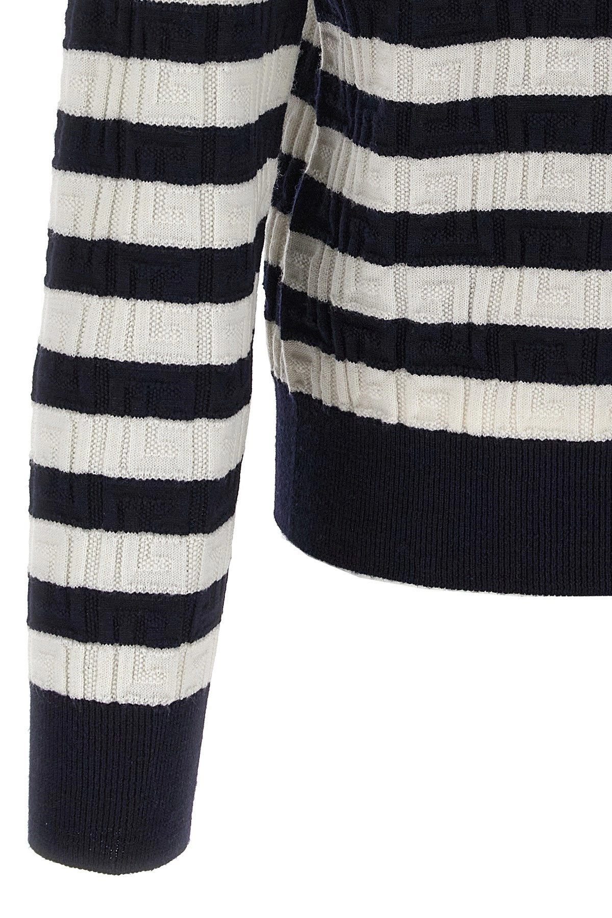 'PB' sweater - 5