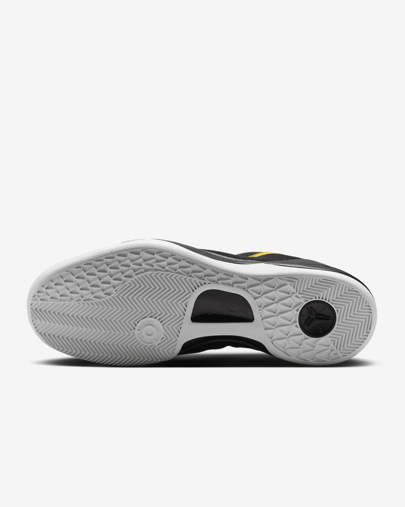 Nike Kobe 8 Protro Basketball Shoes outlook