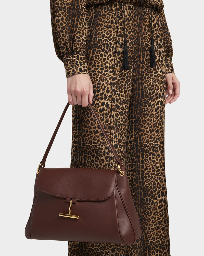 TOM FORD Tara Flap Shoulder Bag in Grain Leather outlook