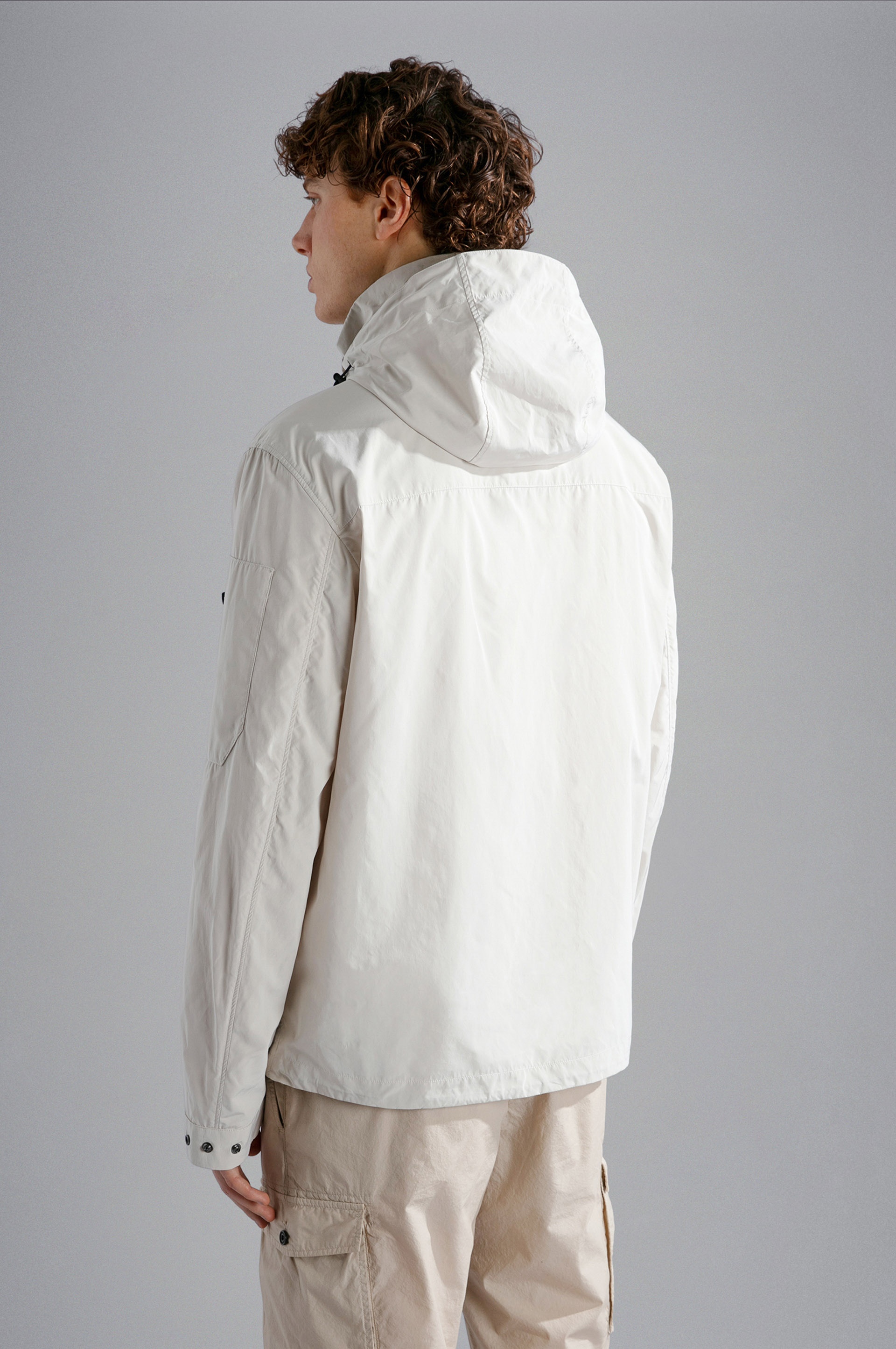 RE-130 HIGH DENSITY WINDBREAKER - 3