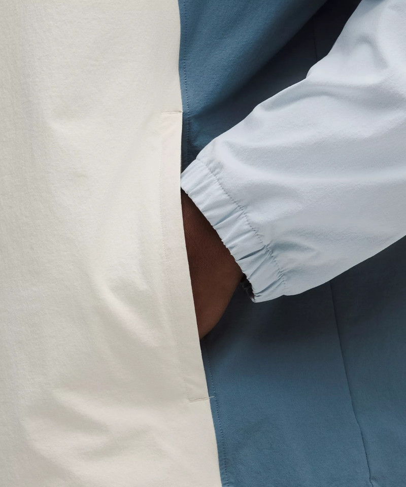 Water-Repellent Golf Pullover 5