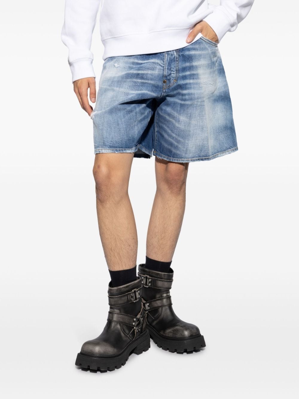 logo-tag distressed denim shorts - 3