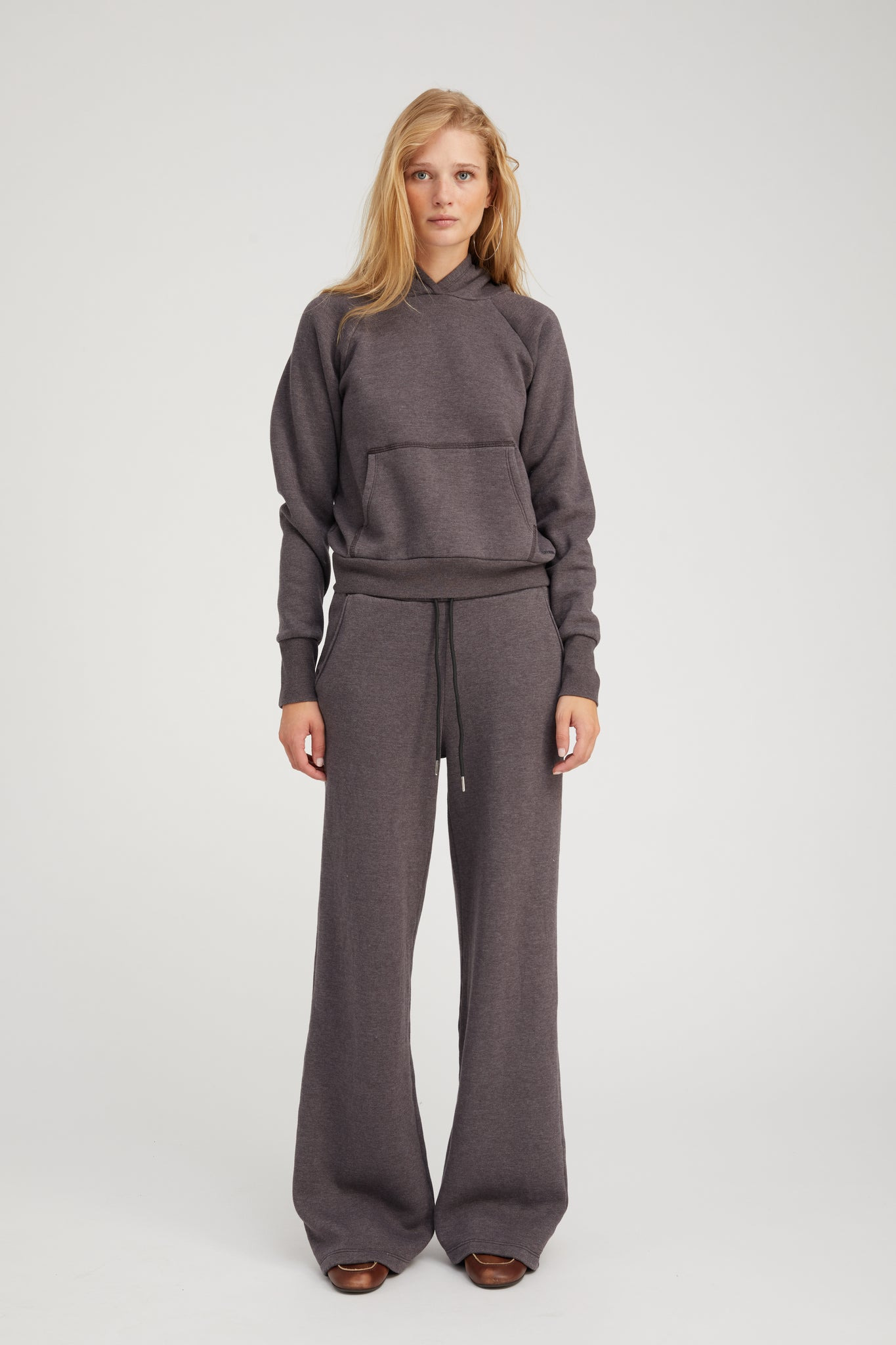 CHARCOAL SHRUNKEN HOODIE - 3