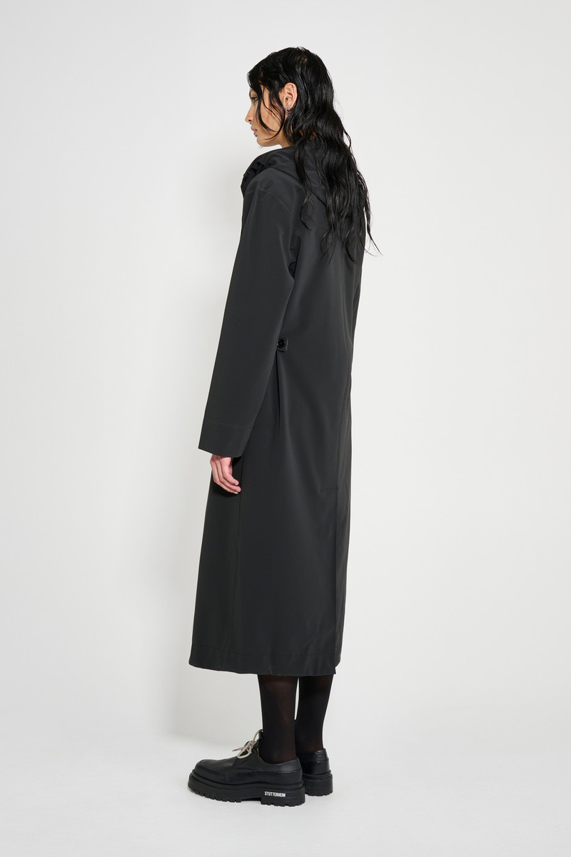 Chatham Matte Raincoat Black 5