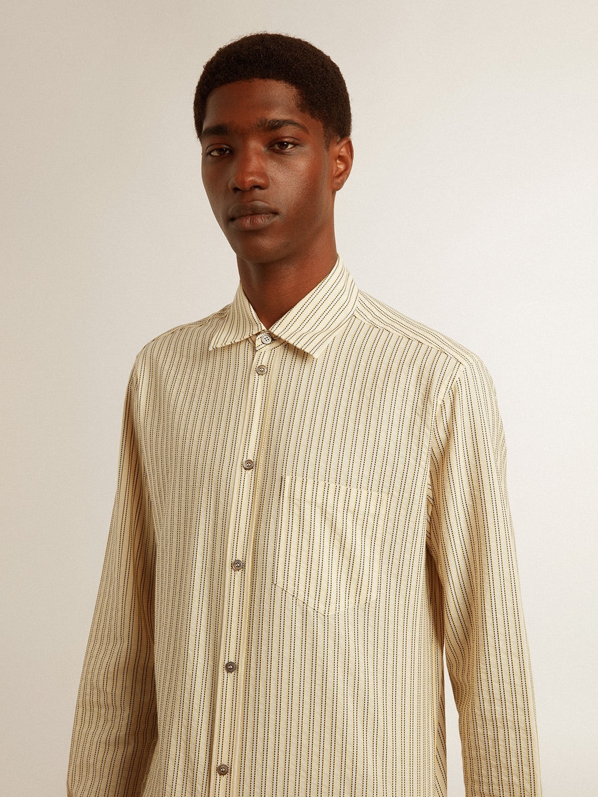 Men’s ecru cotton shirt with narrow black stripes - 5