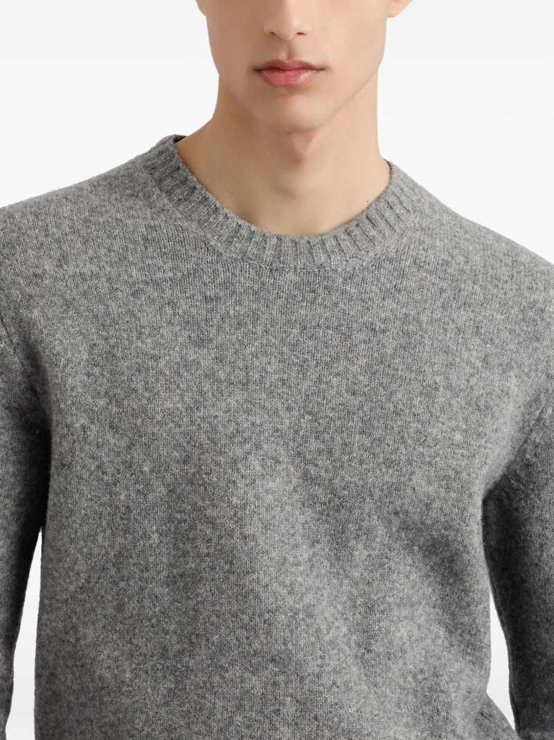 crew-neck long-sleeve sweater 4