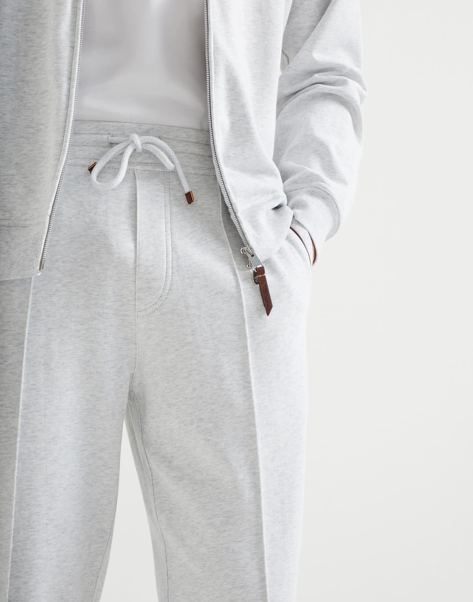 Techno cotton French terry trousers with elasticated zipper cuffs, Crête detail and piping - 3