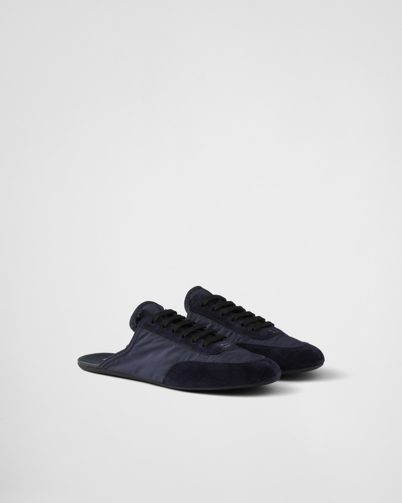 궤멸 Re-Nylon 과 suede mules 1