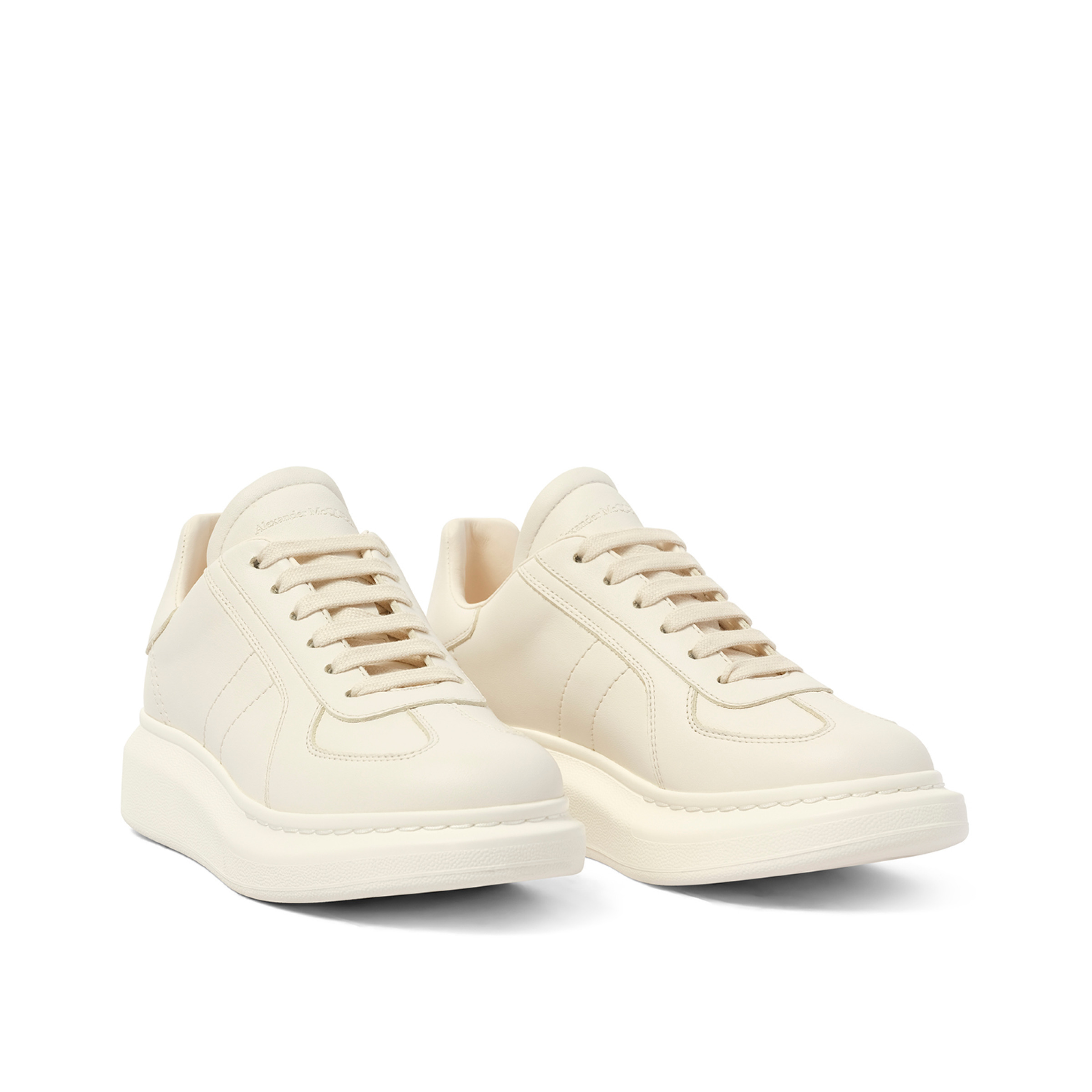 New Oversized Sneaker in Off White - 2
