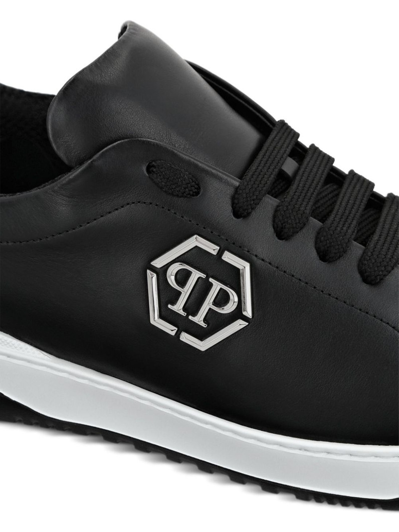 logo-appliquÃ© leather sneakers 3