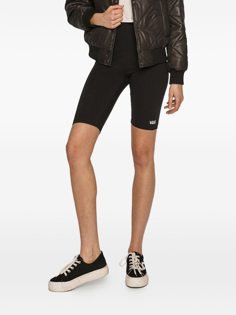 logo-detail shorts 1
