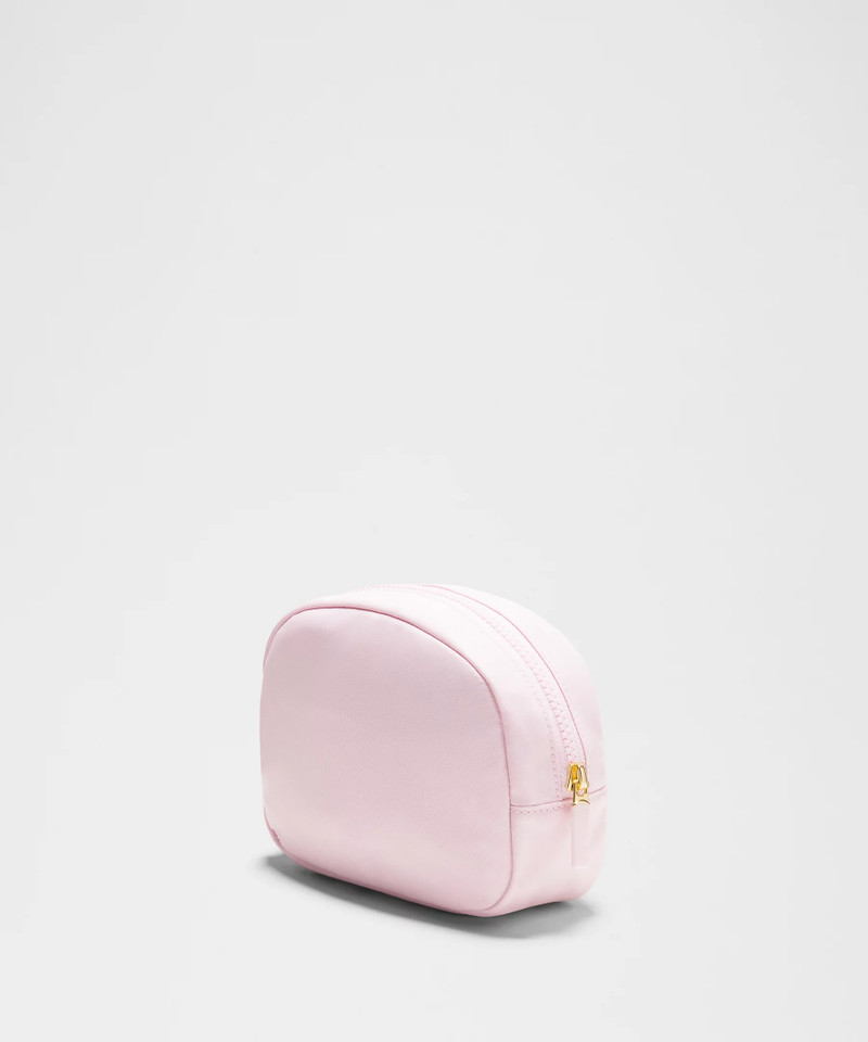 lululemon City Essentials Pouch *Mini 2L outlook