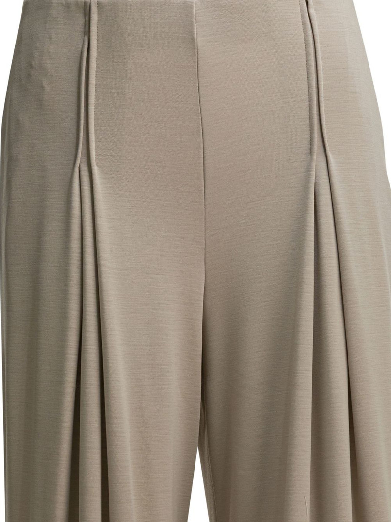 pleated trousers 3