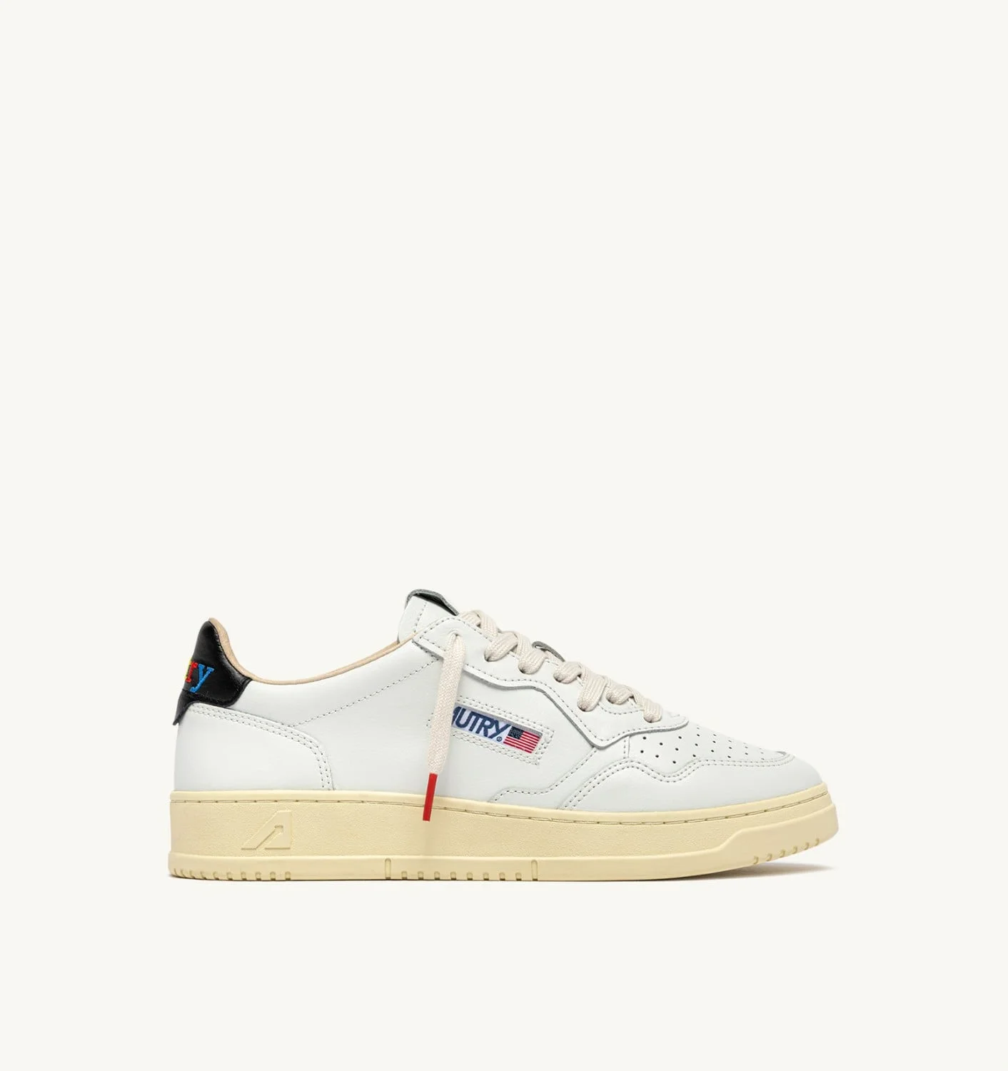 MEDALIST LOW SNEAKERS IN WHITE AND BLACK LEATHER - 1