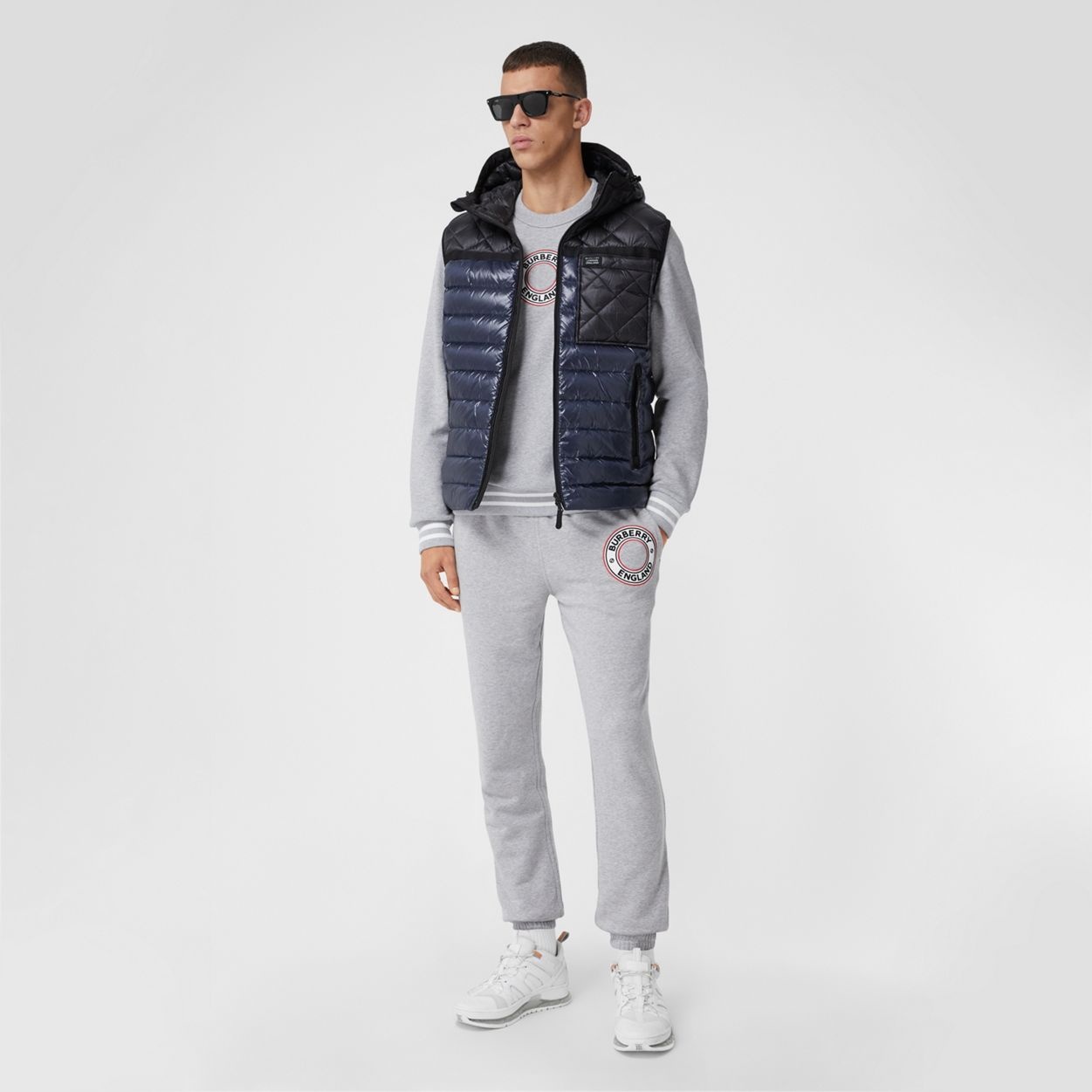 Diamond Quilted Panel Hooded Puffer Gilet - 2