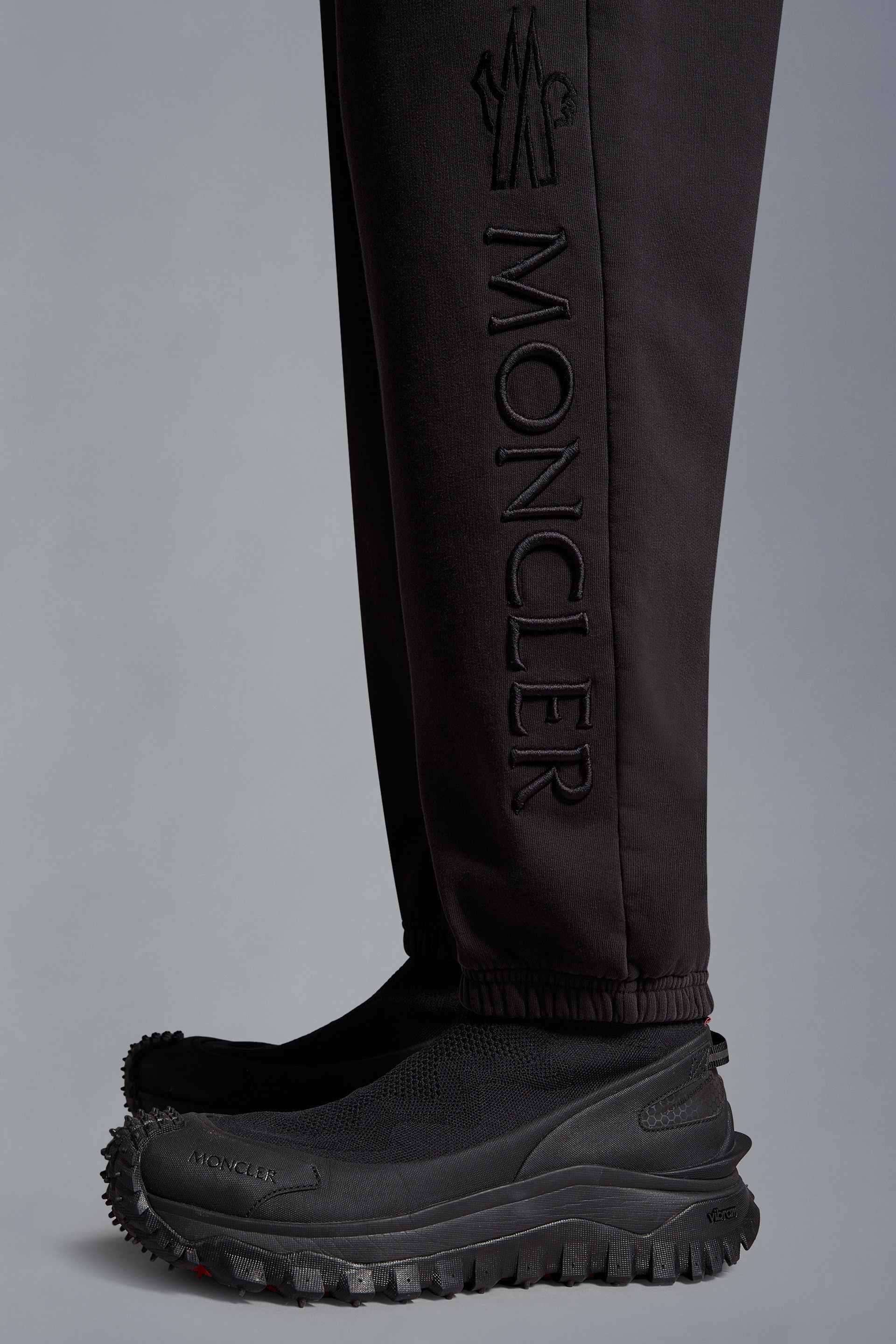 Embroidered Logo Sweatpants - 4