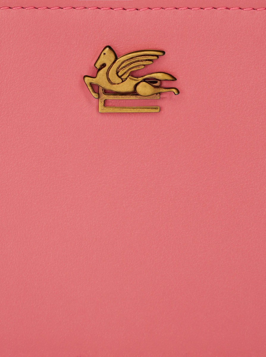 LEATHER CARD HOLDER WITH PEGASO - 3