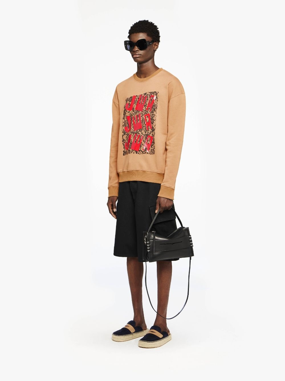 SWEATSHIRT WITH PRINTED LACE FRONTPANEL - 4