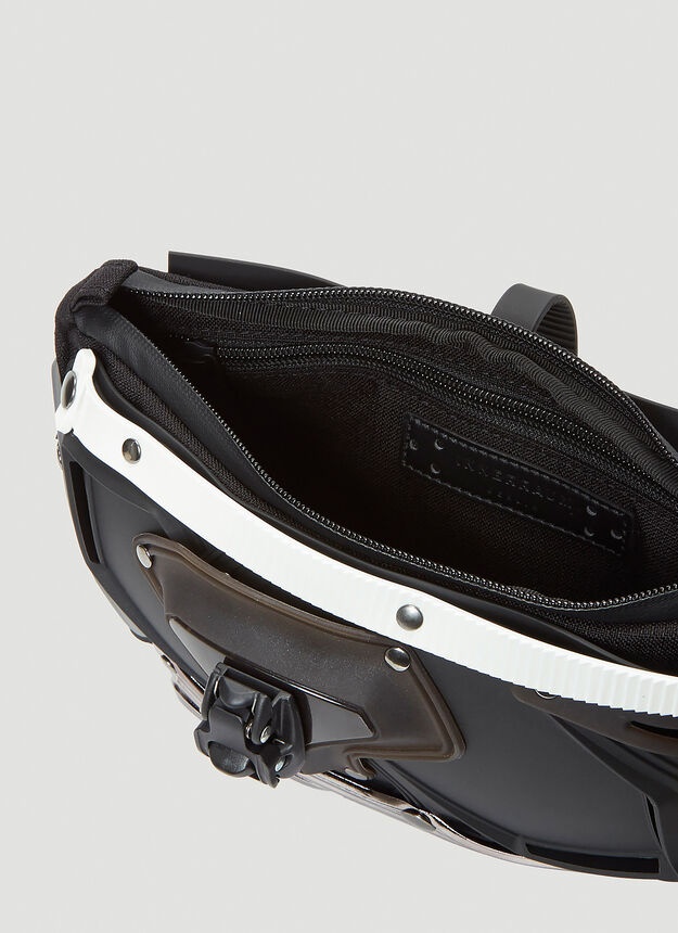 I30 Belt Bag in Black - 5