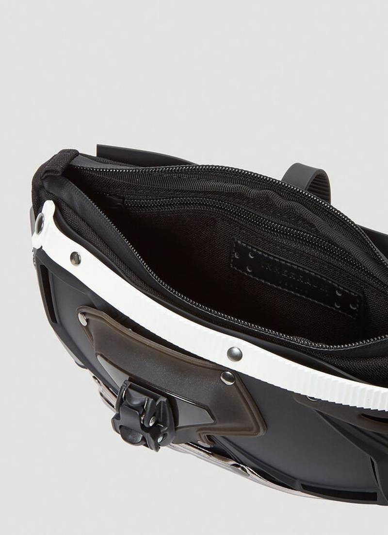 I30 Belt Bag in Black 5