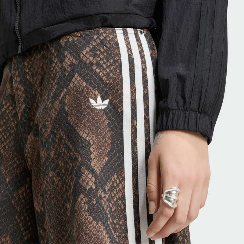 SNAKE PRINT DENIM BERMUDA SHORTS 5