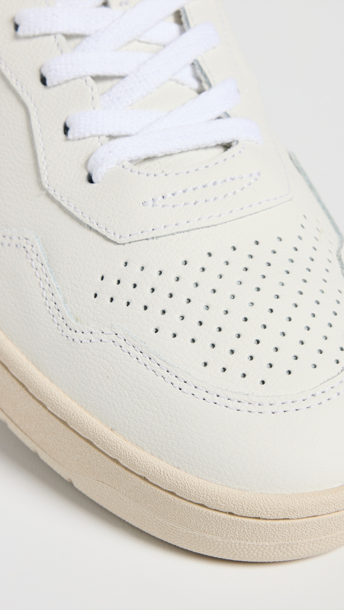 V-90 Sneakers - 4