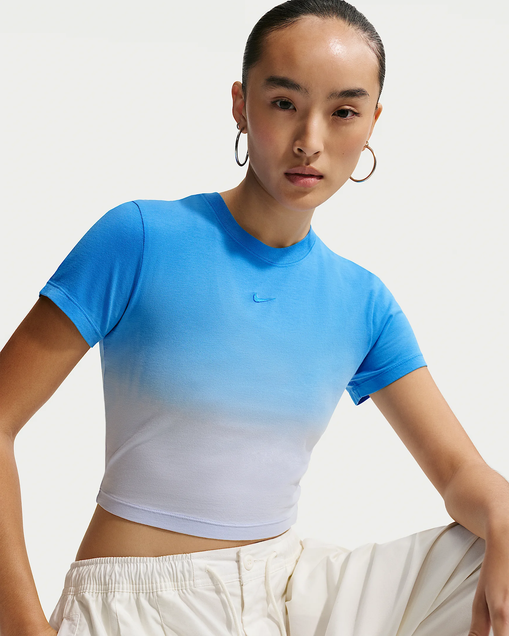 Nike Sportswear Chill Knit Women's Slim Cropped T-Shirt - 1