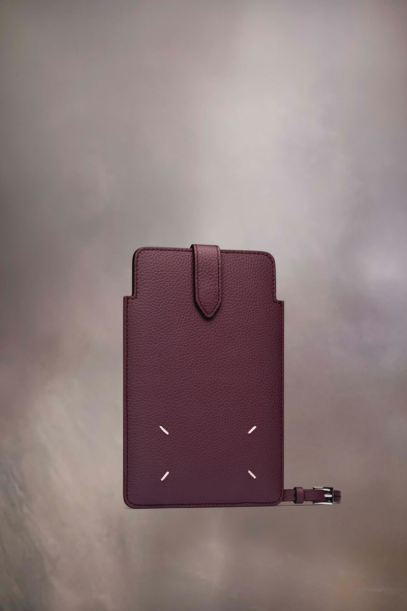 Recicla phone holder 1