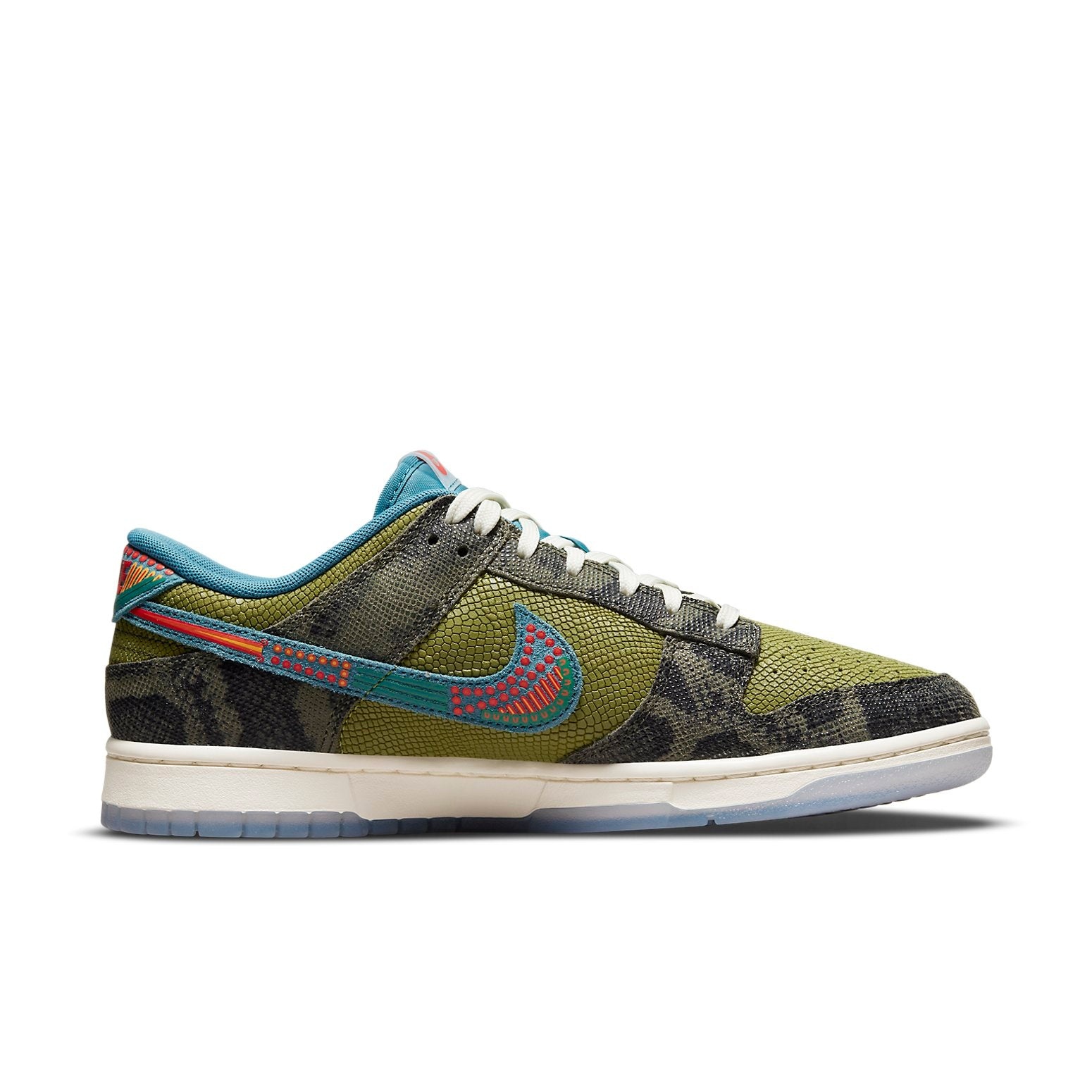 Nike Dunk Low 'SiEMPRE Familia' DO2160-335 - 2