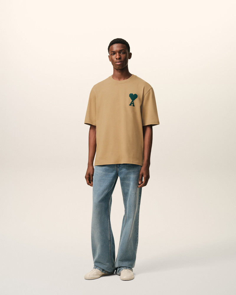 AMI Paris BEIGE COTTON AMI DE COEUR T-SHIRT outlook