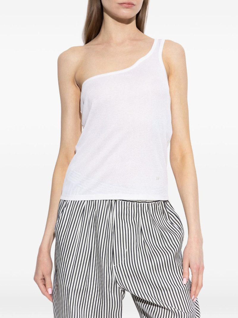 one-shoulder top 3