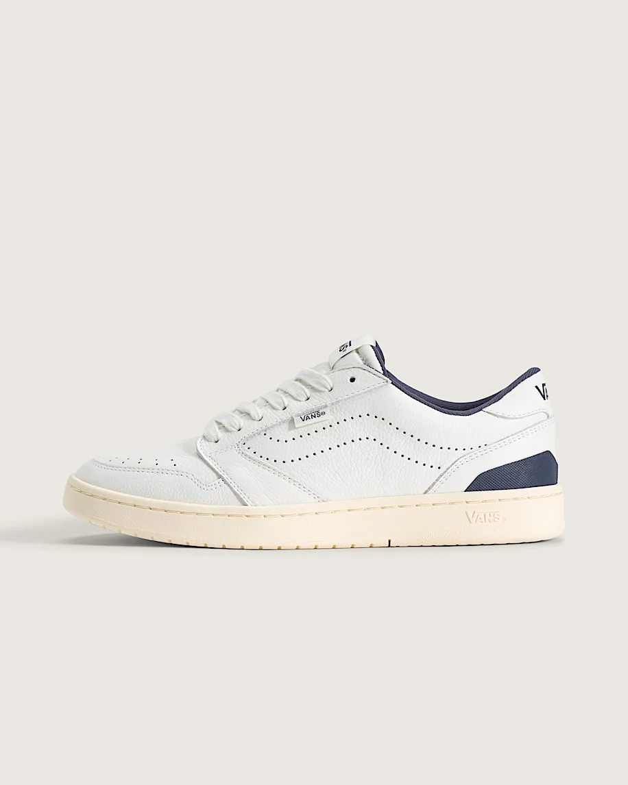 Court Low Shoe - 1