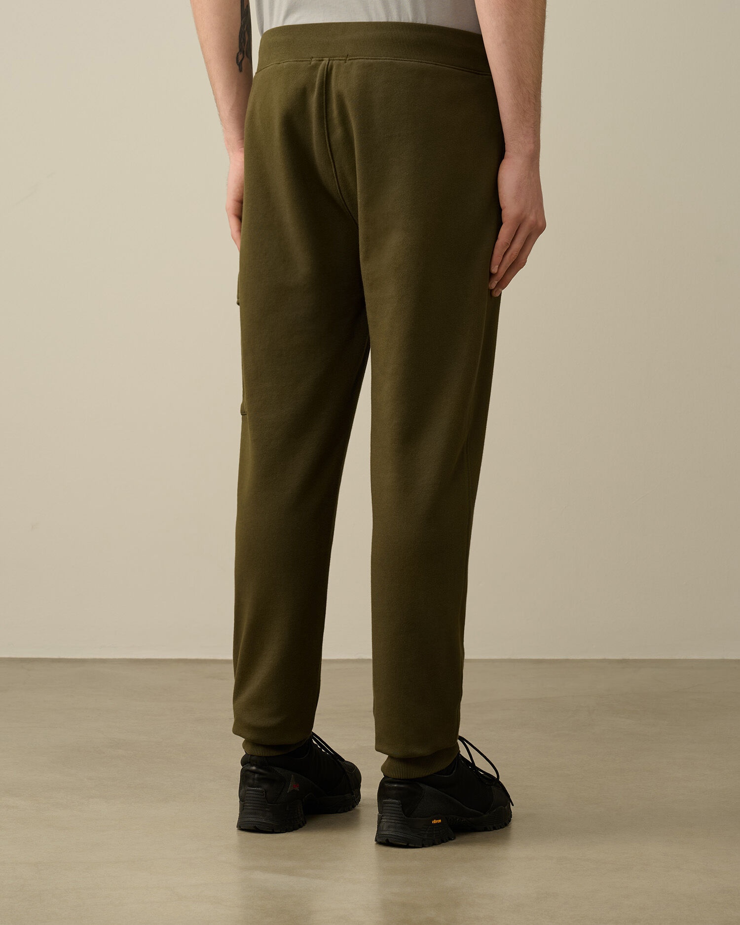 Diagonal Raised Fleece Cargo Sweatpants - 3