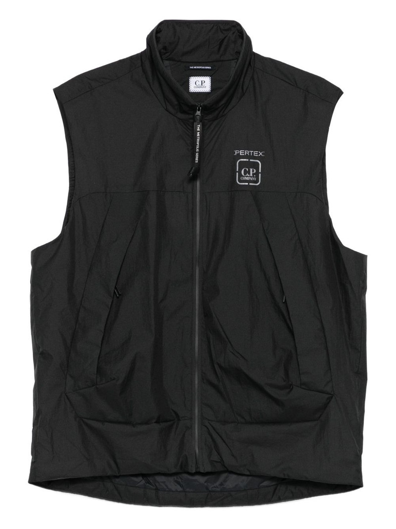 zip-fastening vest 1