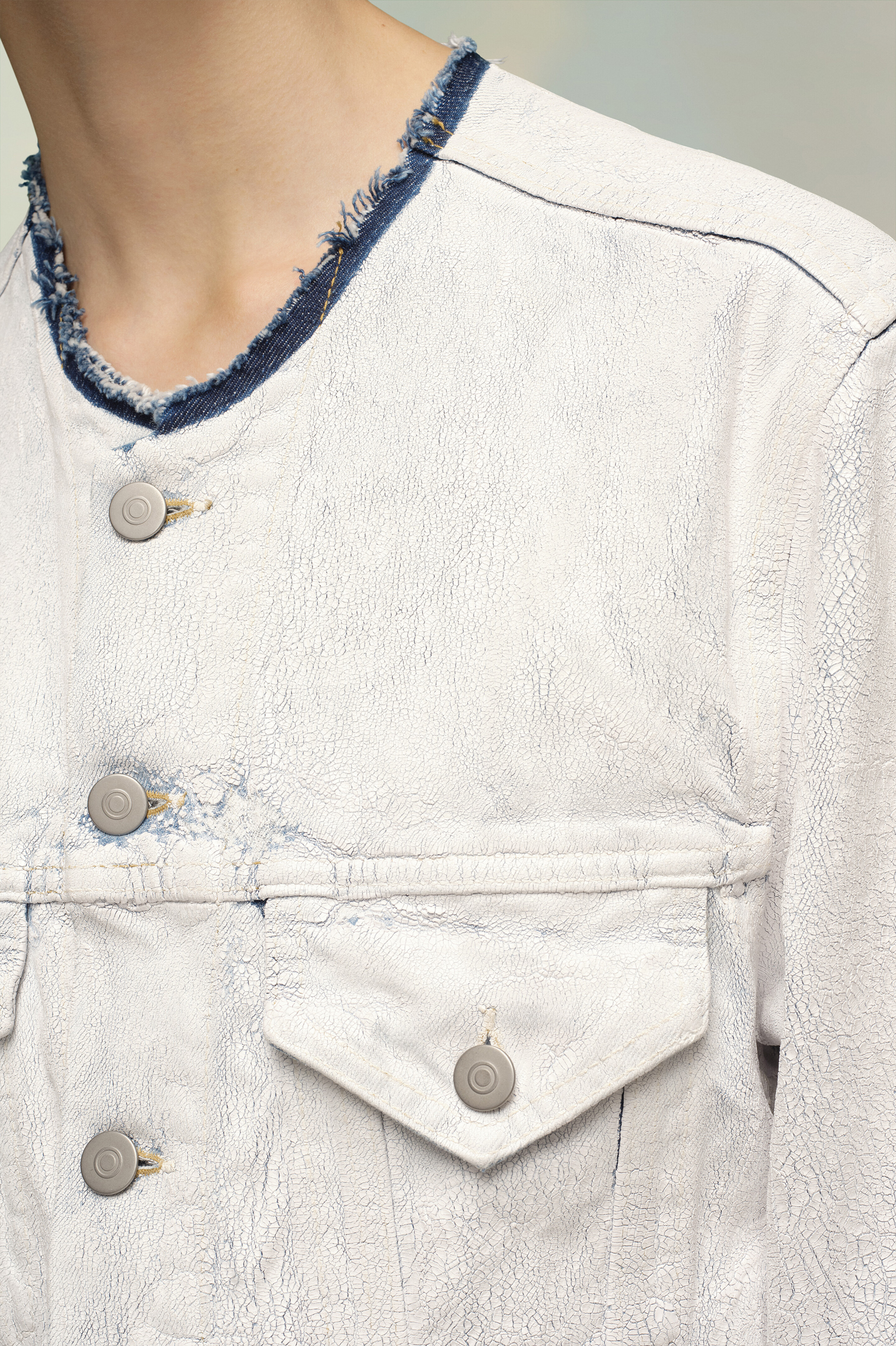 Cropped Collarless Denim Jacket - 6
