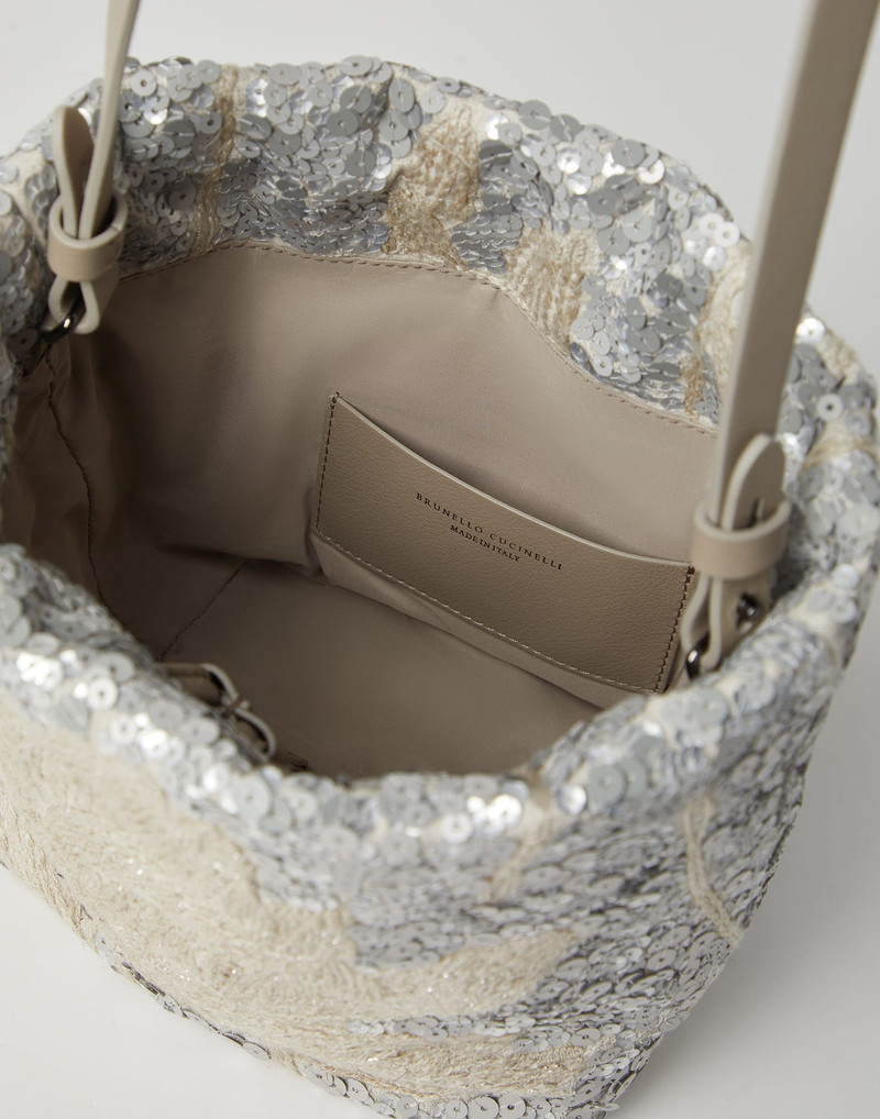 Magnolia embroidery bucket bag 5