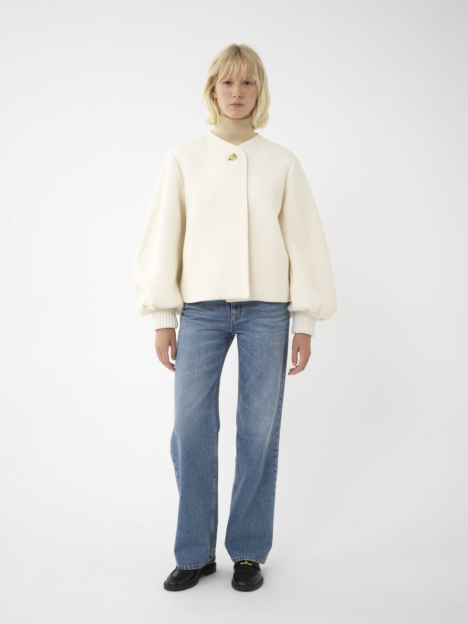 BALLOON-SLEEVE SHORT COAT - 3