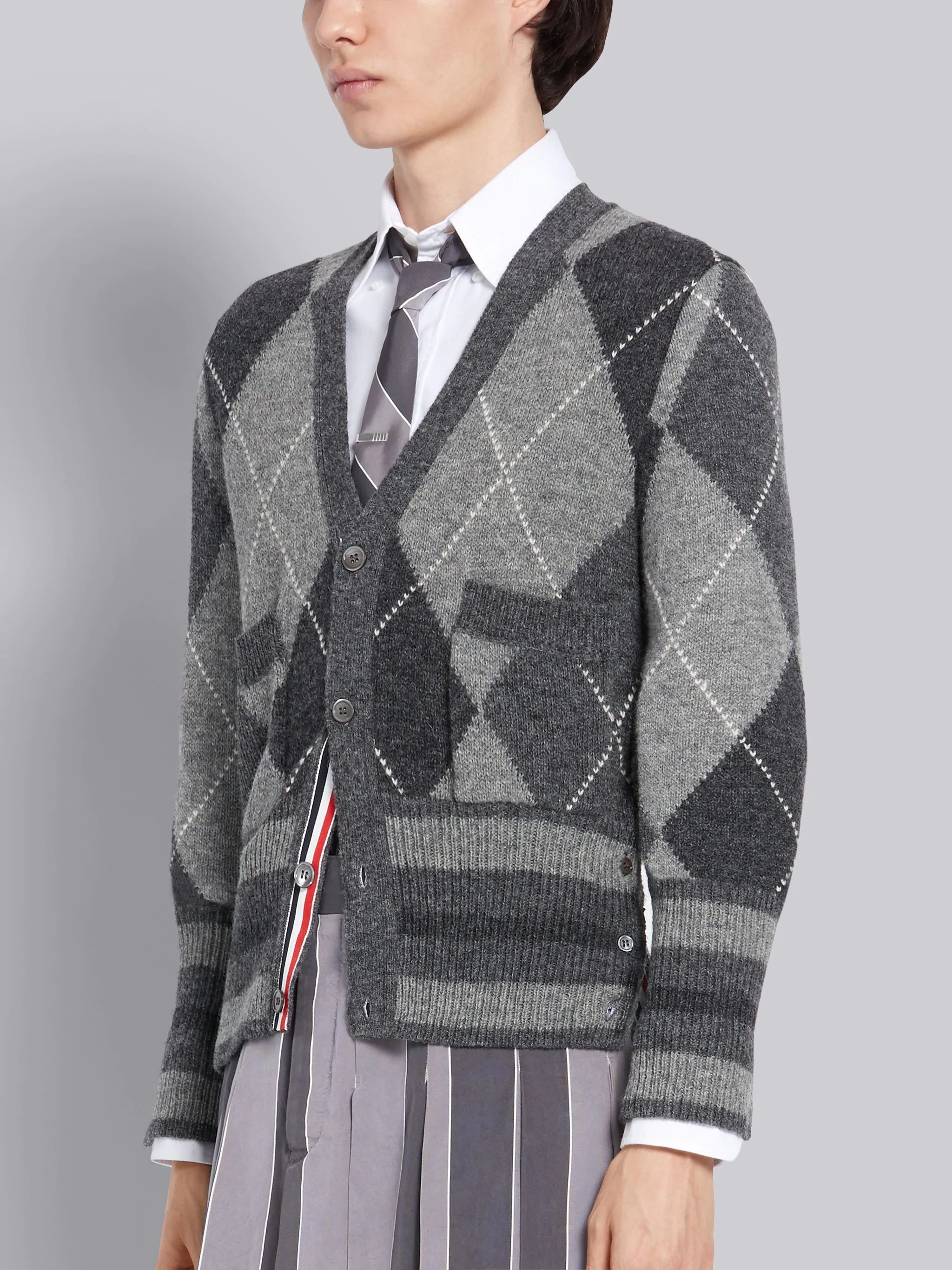 Tonal Grey Shetland Wool Argyle Print V-neck Cardigan - 3